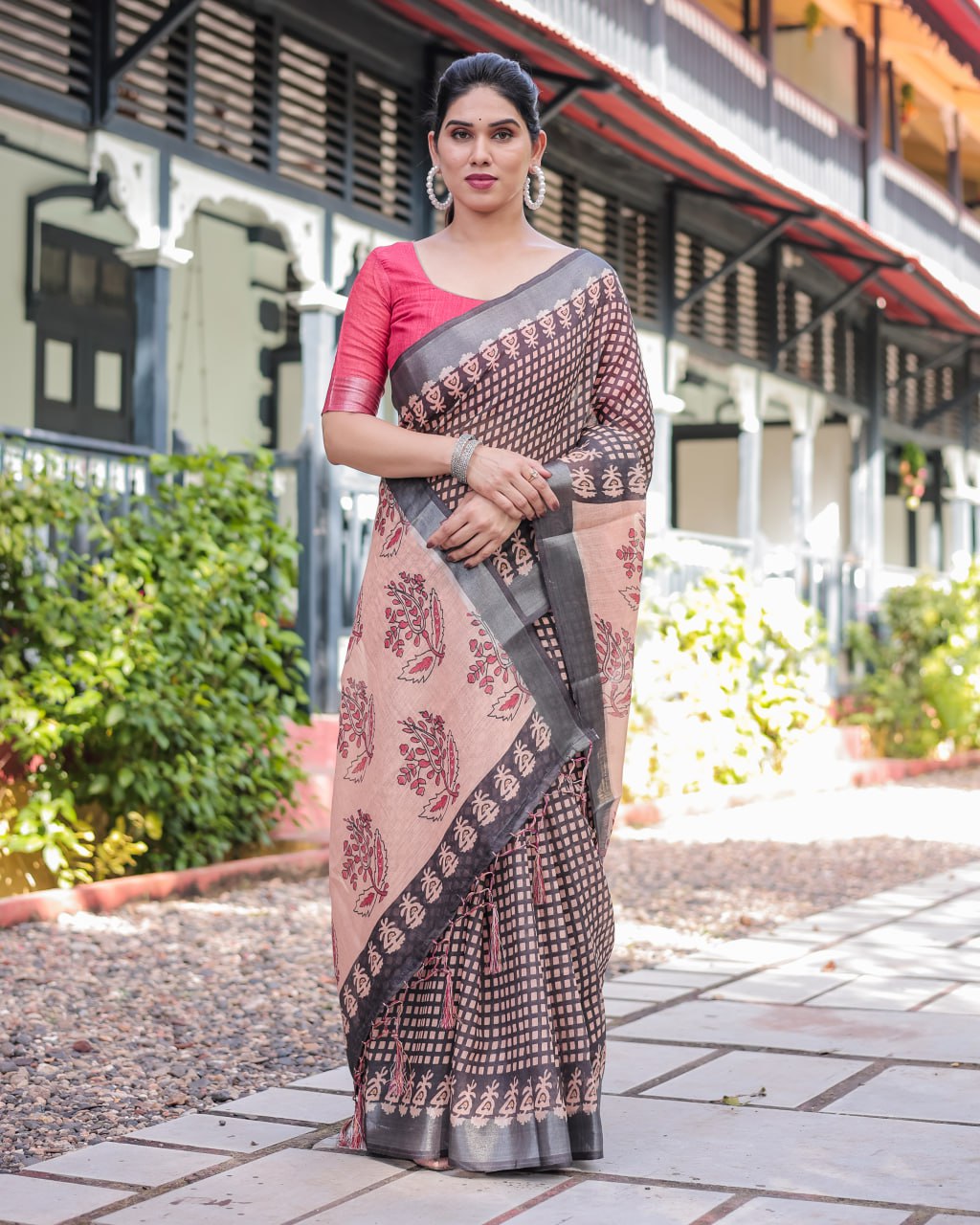 Charcoal Grey Printed Linen Cotton Saree